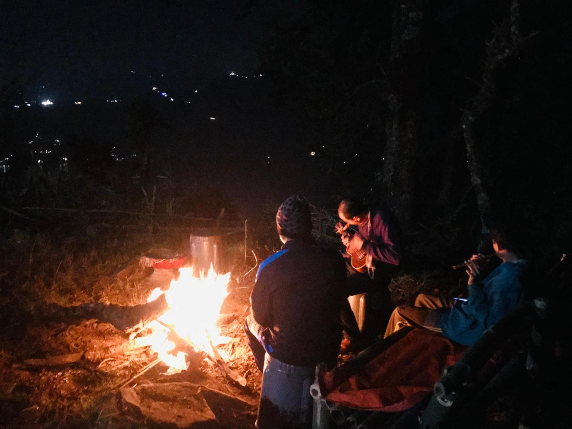 Hom'S Homestay & Farmstay Sarangkot פוקהרה מראה חיצוני תמונה