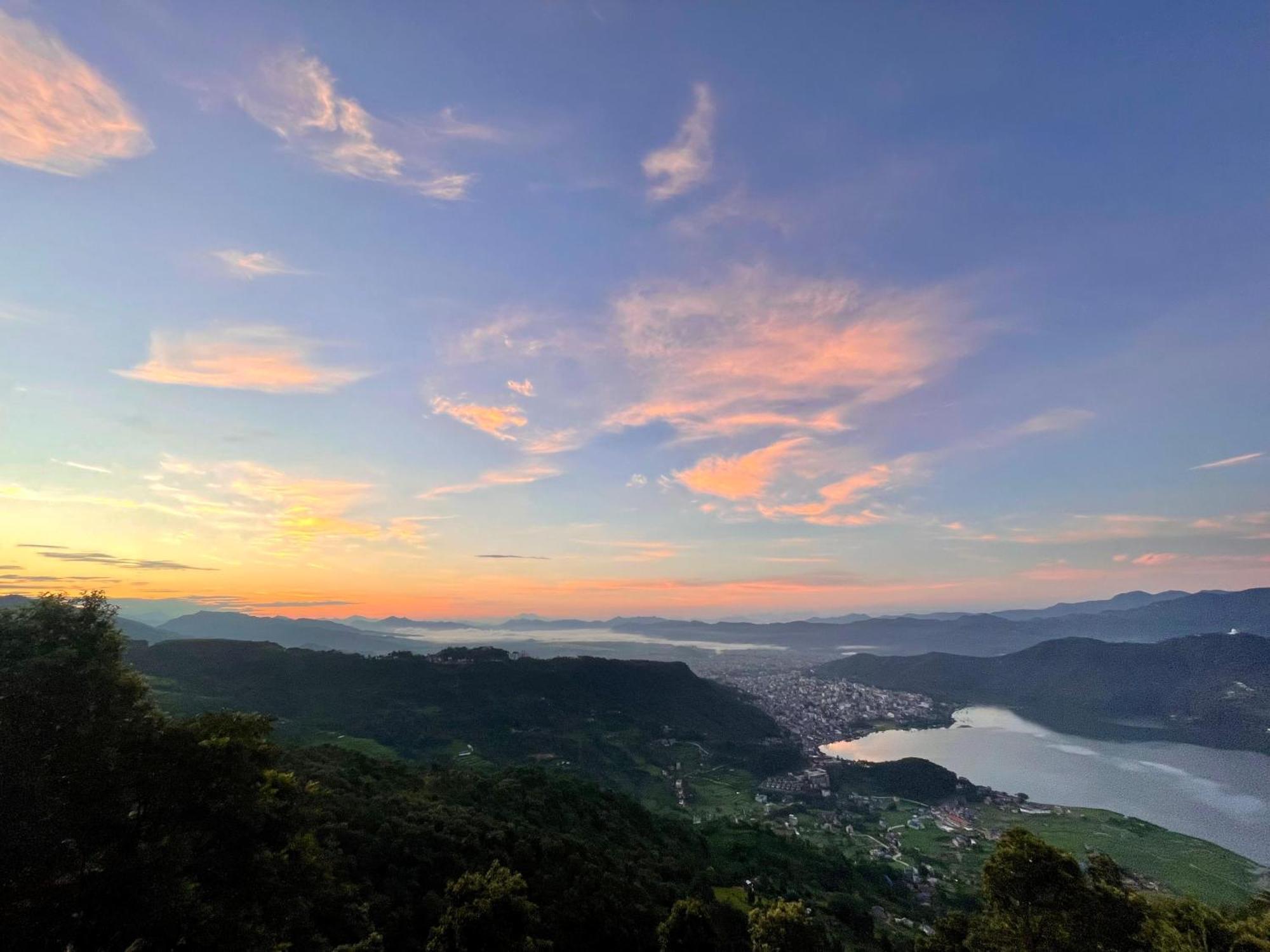 Hom'S Homestay & Farmstay Sarangkot פוקהרה מראה חיצוני תמונה